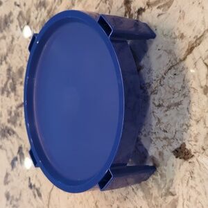 Tupperware Pie Stacker - Blue